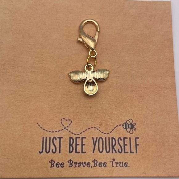 “Just Bee Yourself” Honeybee Charm (Brand New!) 🐝💕 - Picture 7 of 8